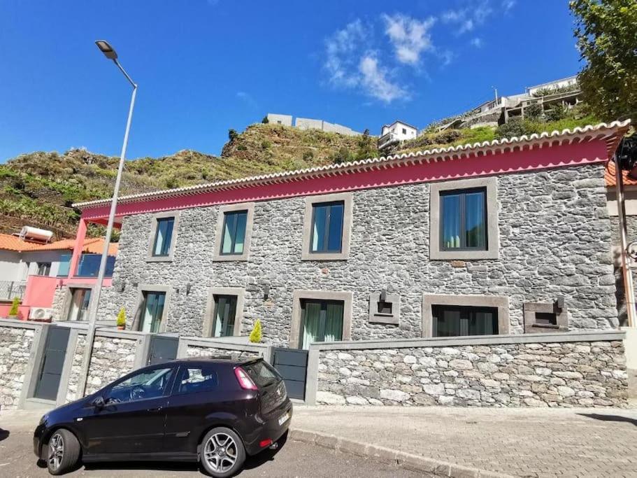Chale Esmeralda - Charming Studios In Calheta Beach Exteriör bild