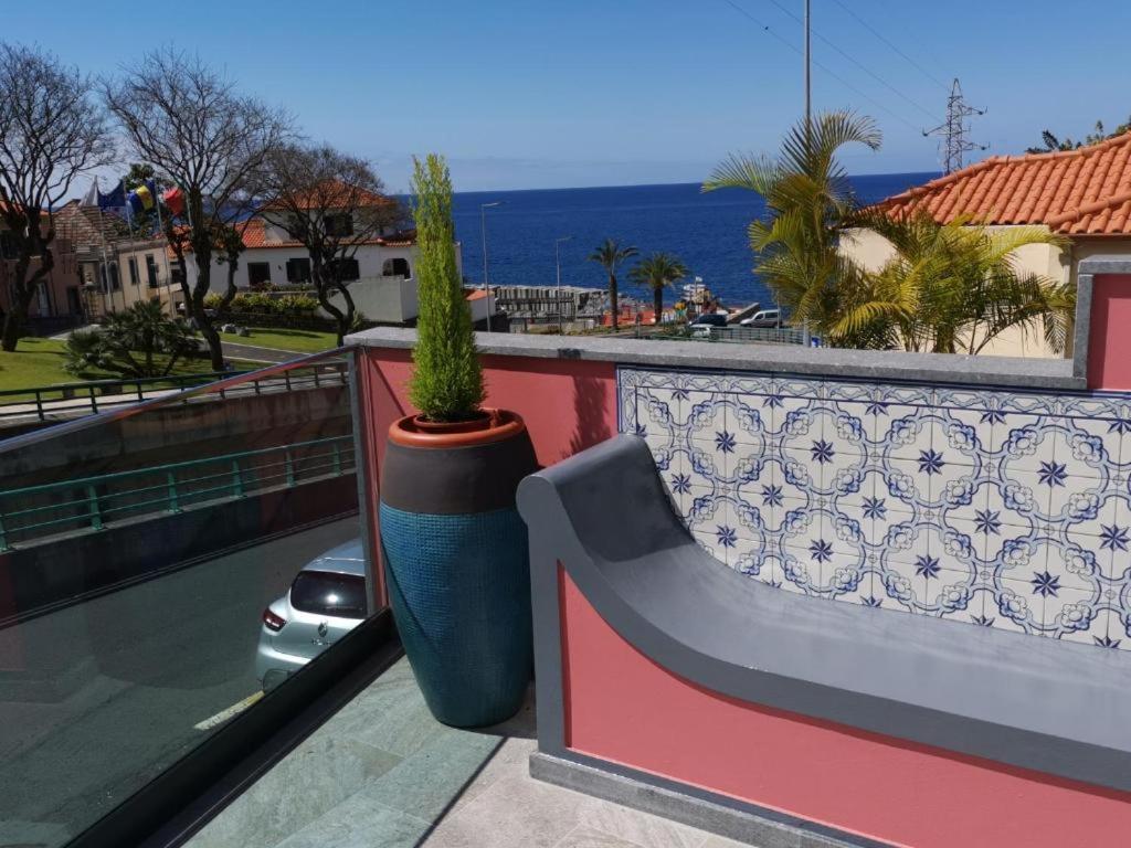 Chale Esmeralda - Charming Studios In Calheta Beach Exteriör bild
